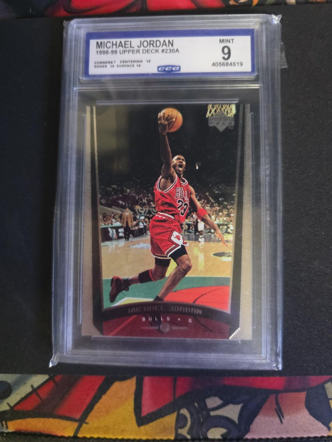Michael Jordan 1998-99 Upper Deck #230A – CCG 9 Mint