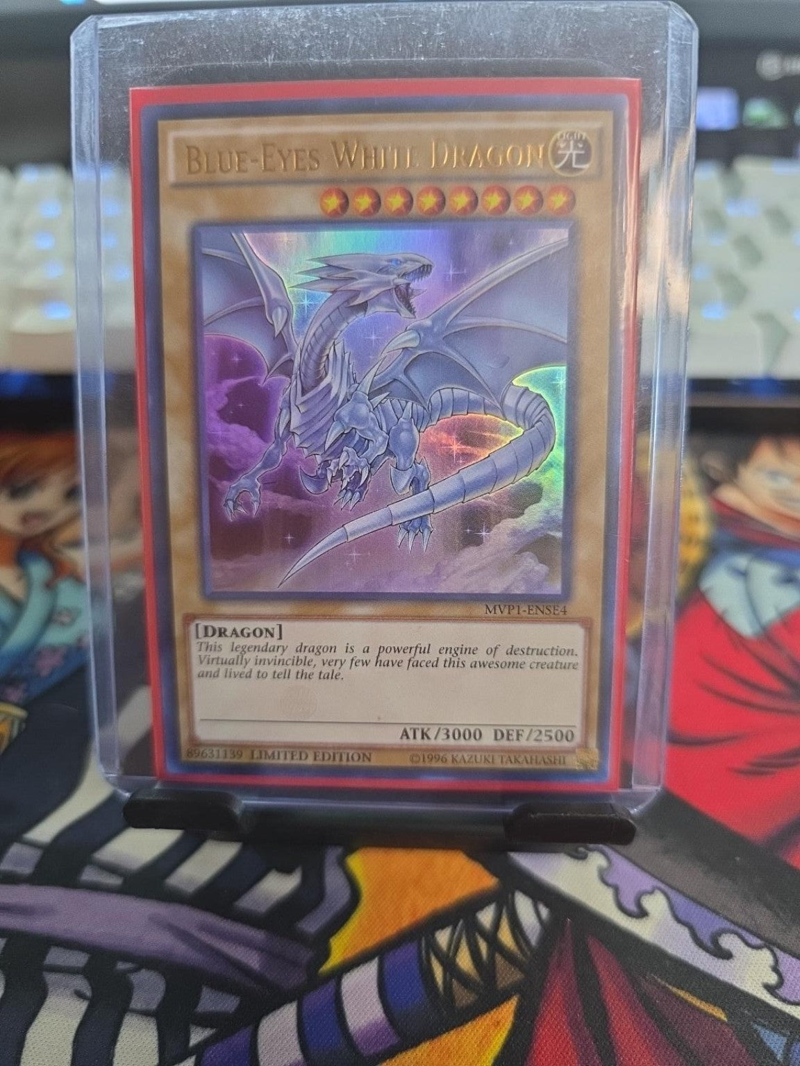 Blue-Eyes White Dragon #MVP1-ENSE4 Ultra Rare Limited Edition