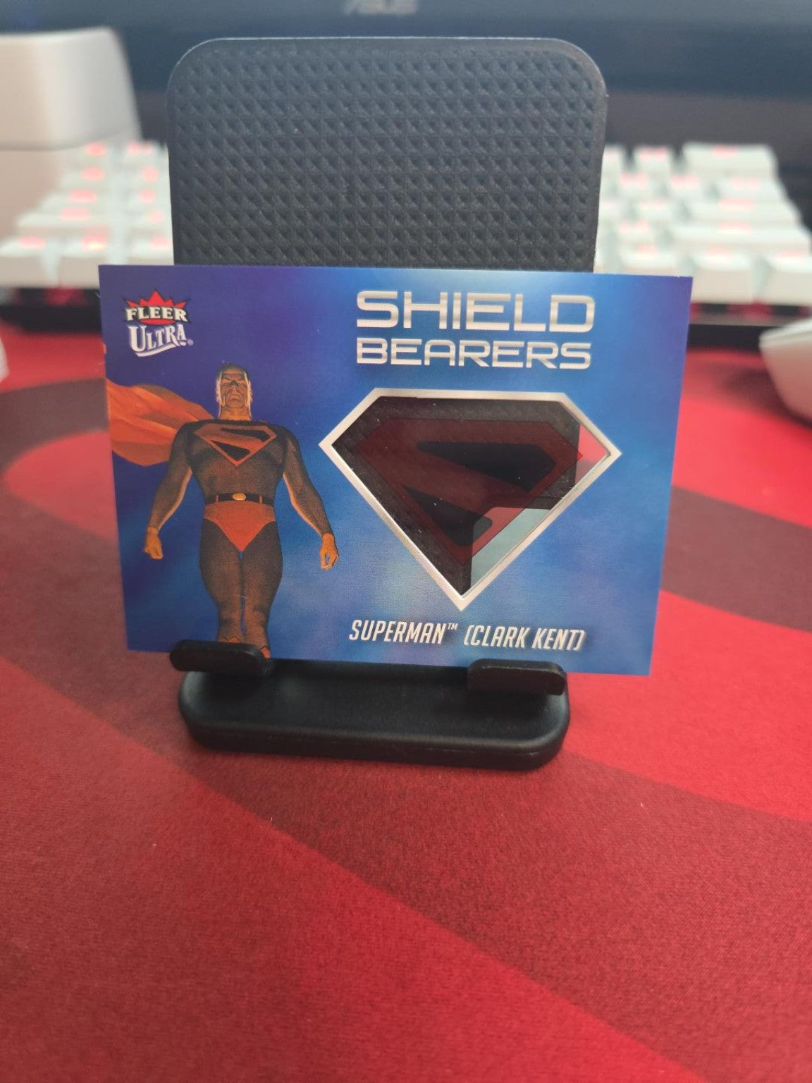 2026 Fleer Ultra Superman — Shield Bearers