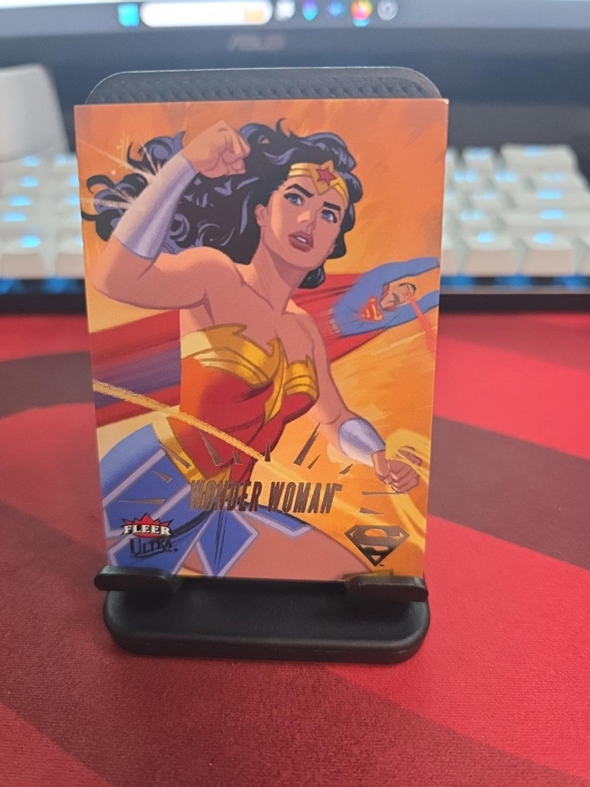 2026 Fleer Ultra Superman – Wonder Woman #49