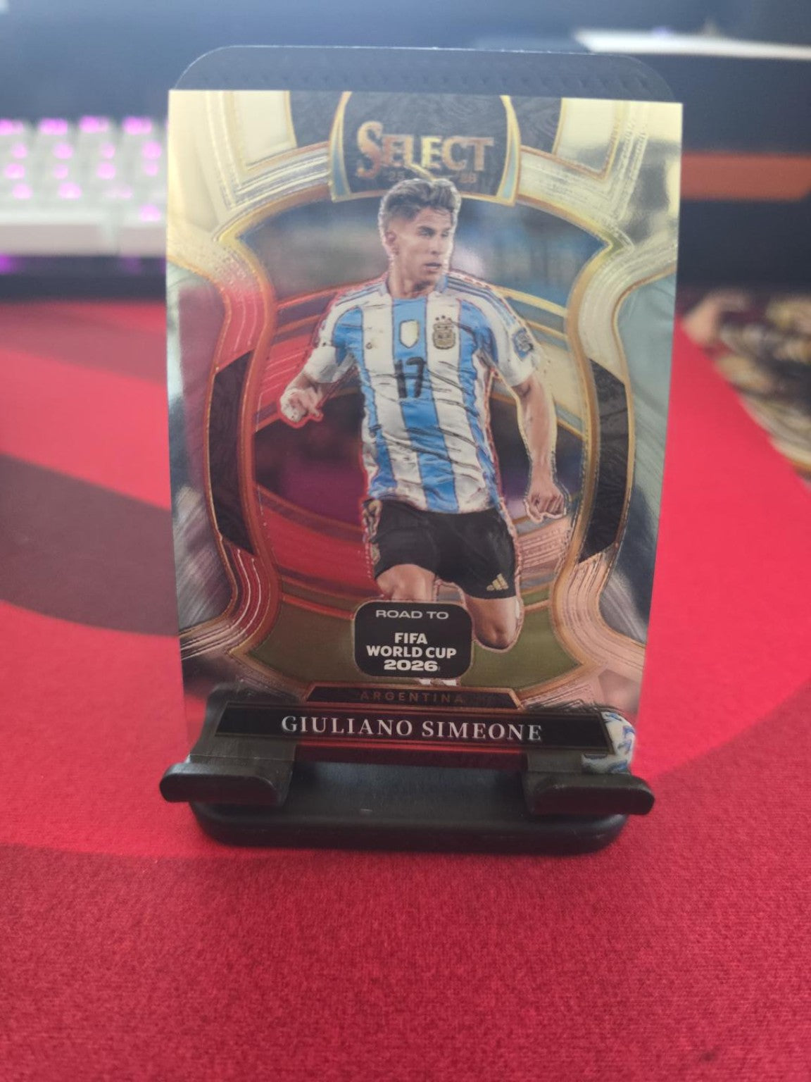 Giuliano Simeone #23 – Terrace Level | 2025-26 Panini Select Road to FIFA World Cup 2026