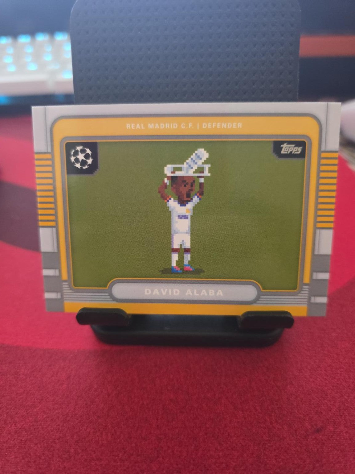 David Alaba #8B-1 – 8-Bit Shots | 2025-26 Topps UEFA Club Competitions