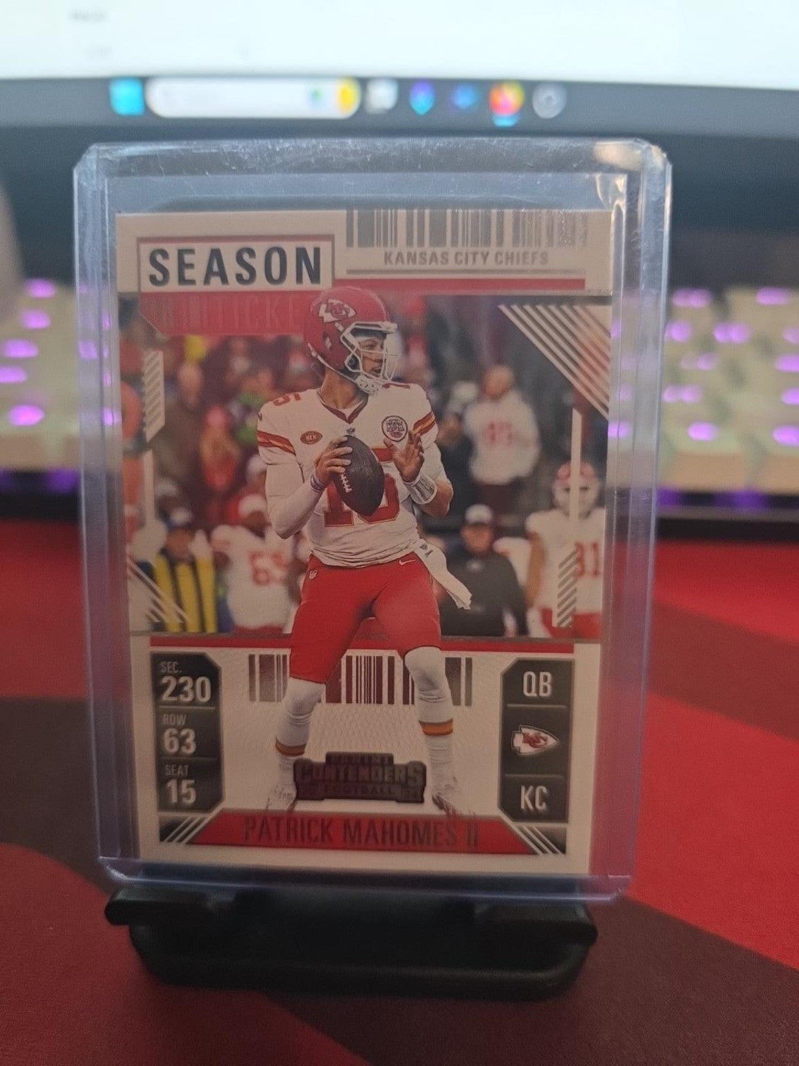 2021 Panini Contenders Patrick Mahomes II Season Ticket #47 – Kansas City Chiefs