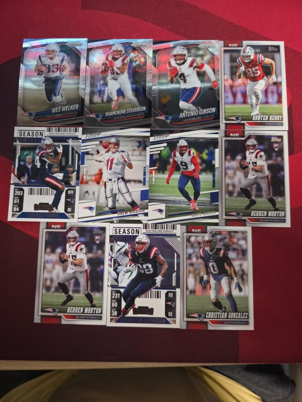 New England Patriots 11-Card Collection – Stevenson, Bledsoe, Judon & More