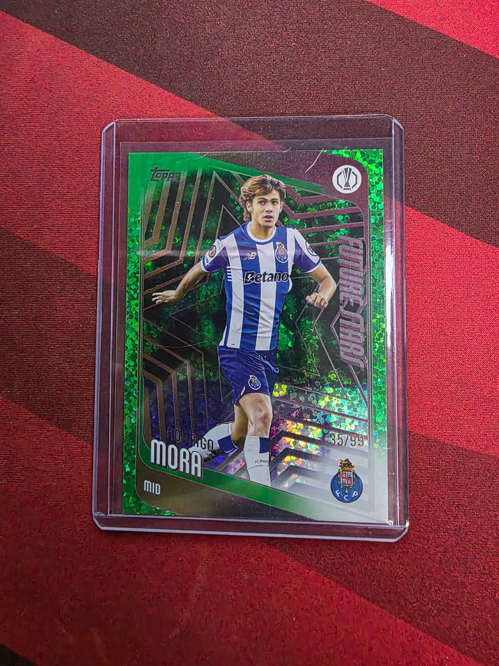 2025-26 Topps UEFA Club Competitions Rodrigo Mora #83 Green Holo /99 – FC Porto